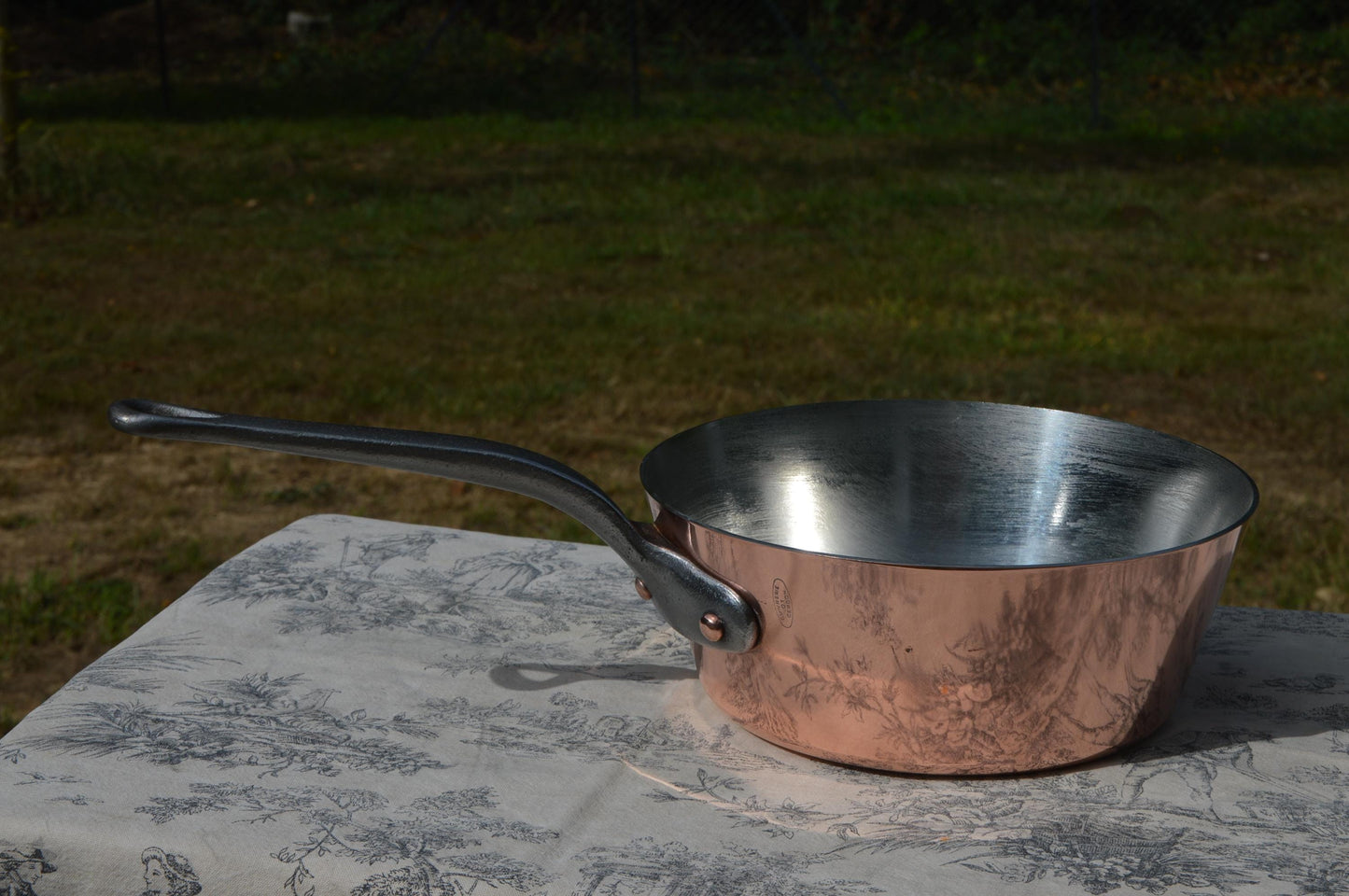Antique French Copper Sauteuse Pan: Windsor 9" (23cm), New Tin Lining