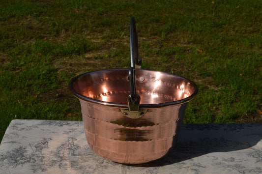 Vintage French Copper Jam Cauldron: Hand Hammered Pot with Iron Handle