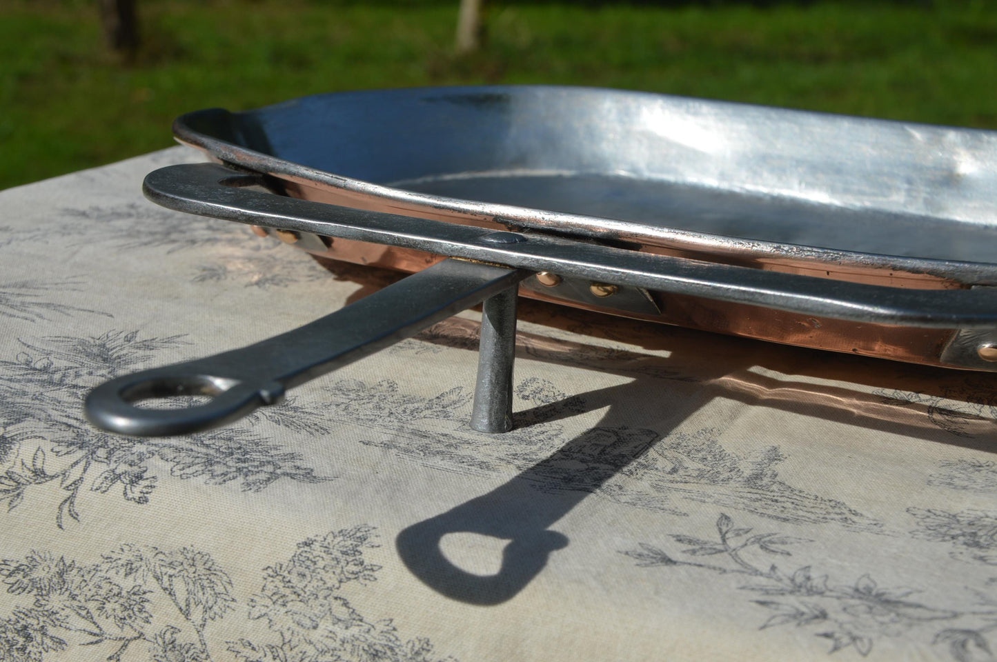 Antique Copper Lechefrite: Refurbished French Roasting Pan with Wrought Iron Handle
