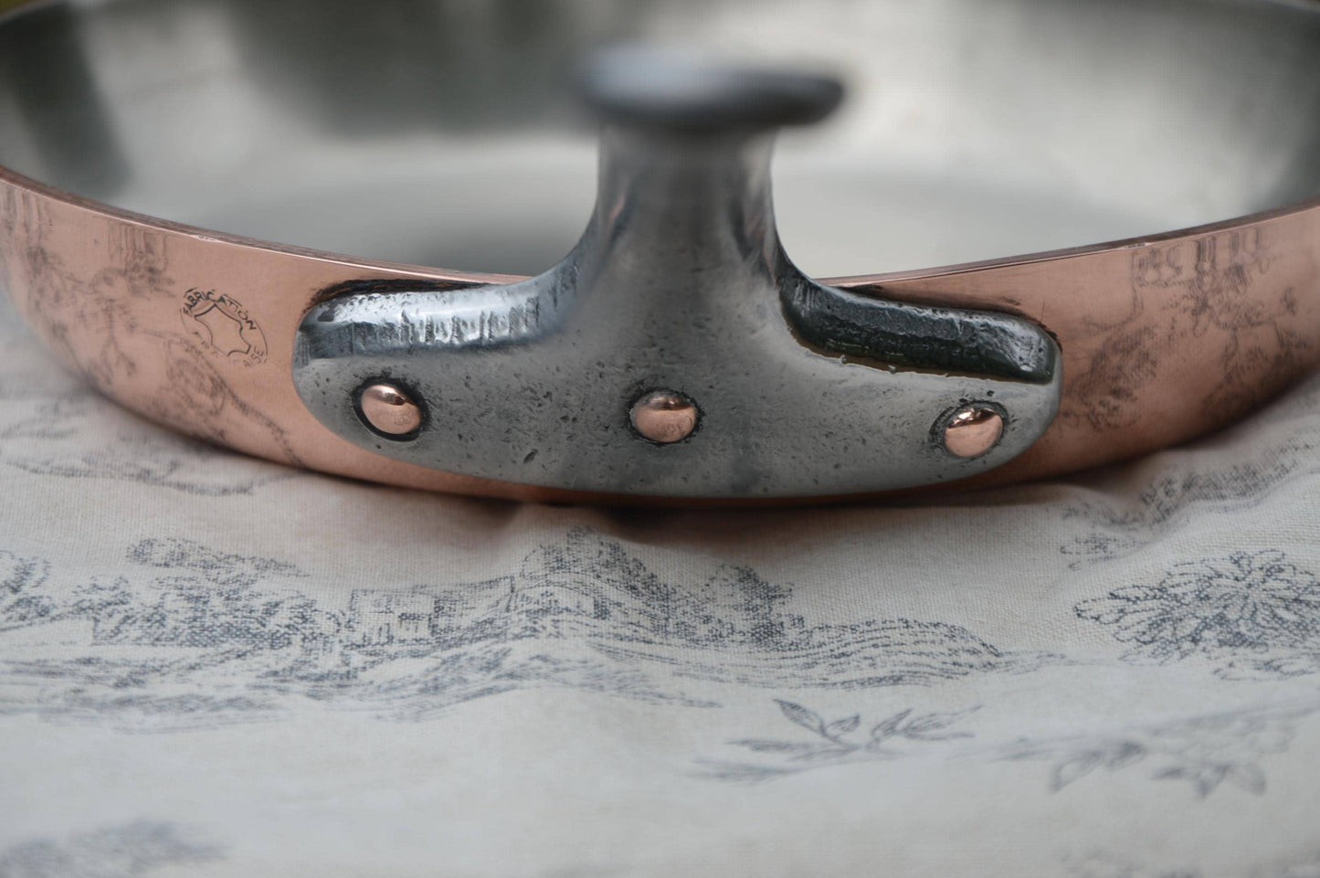 Vintage 3.3mm Copper Frying Pan Copper Saute Iron Handle Professional French Fabrication Francaise Skillet Nickel Lined Copper