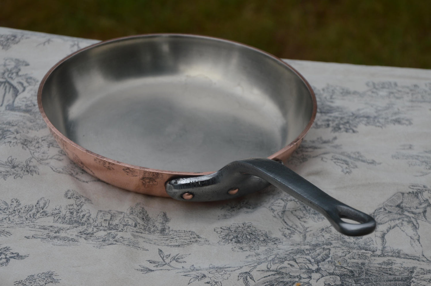 Vintage 3.3mm Copper Frying Pan Copper Saute Iron Handle Professional French Fabrication Francaise Skillet Nickel Lined Copper