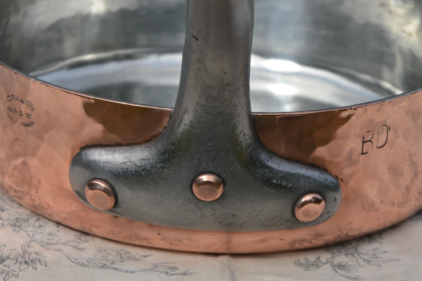 Copper Saute 2.7mm 24cm 9 1/2" New Bill Cox Tin Mora et Cie Villedieu Made Refurbished Thick Copper Fry Skillet Iron Handles